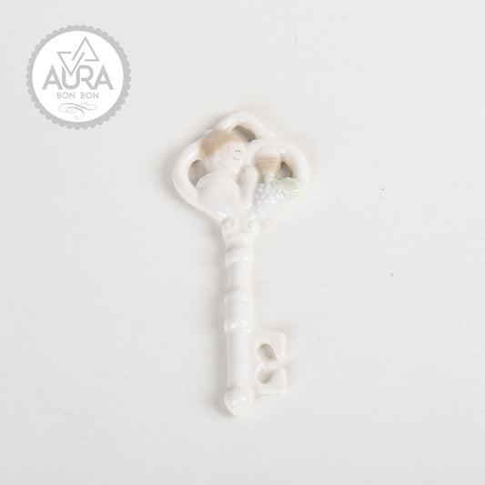 Chiave bianca per Comunione bimbo 12,3x5,2x0,8cm