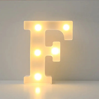 Lettera LED "F" 22 cm – Luce Calda