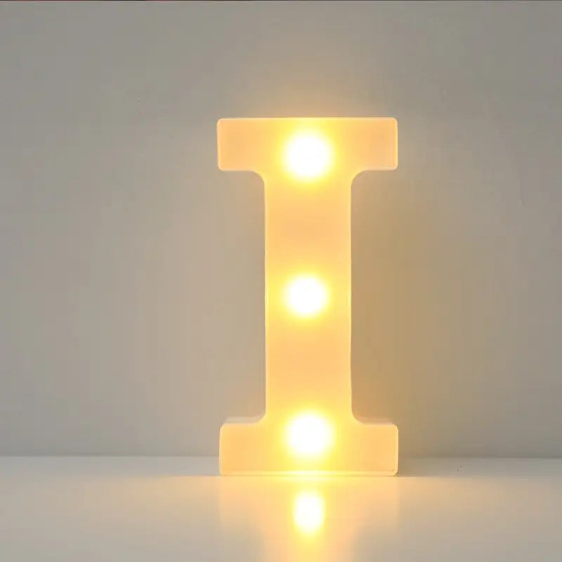 Lettera LED "I" 22 cm – Luce Calda