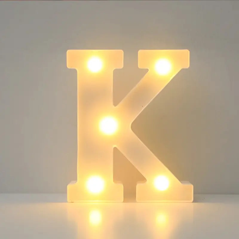Lettera LED "K" 22 cm – Luce Calda