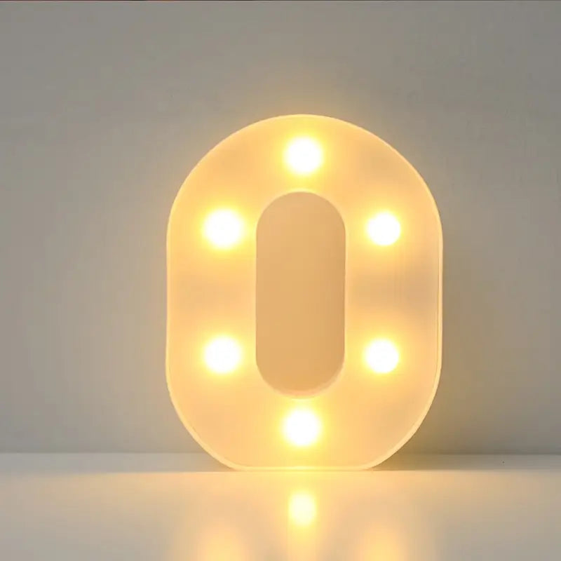 Lettera LED "O" 22 cm – Luce Calda