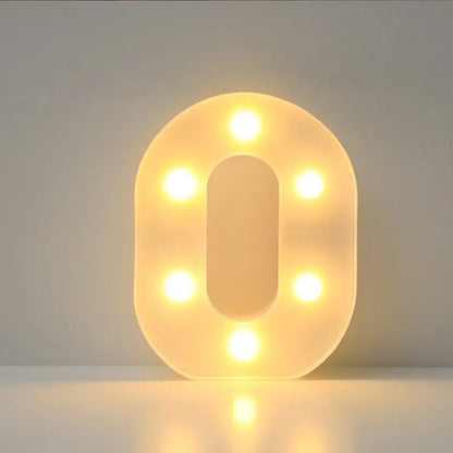 Lettera LED "O" 22 cm – Luce Calda