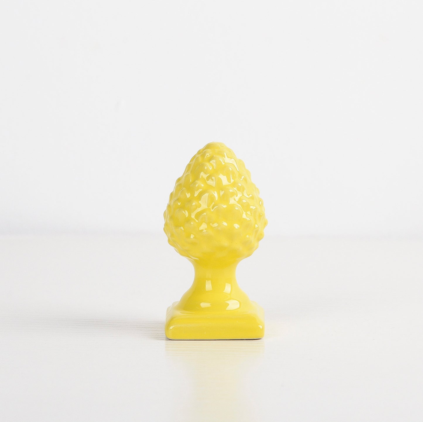 Pumo colori assortiti 4,5x4,5x7,5cm