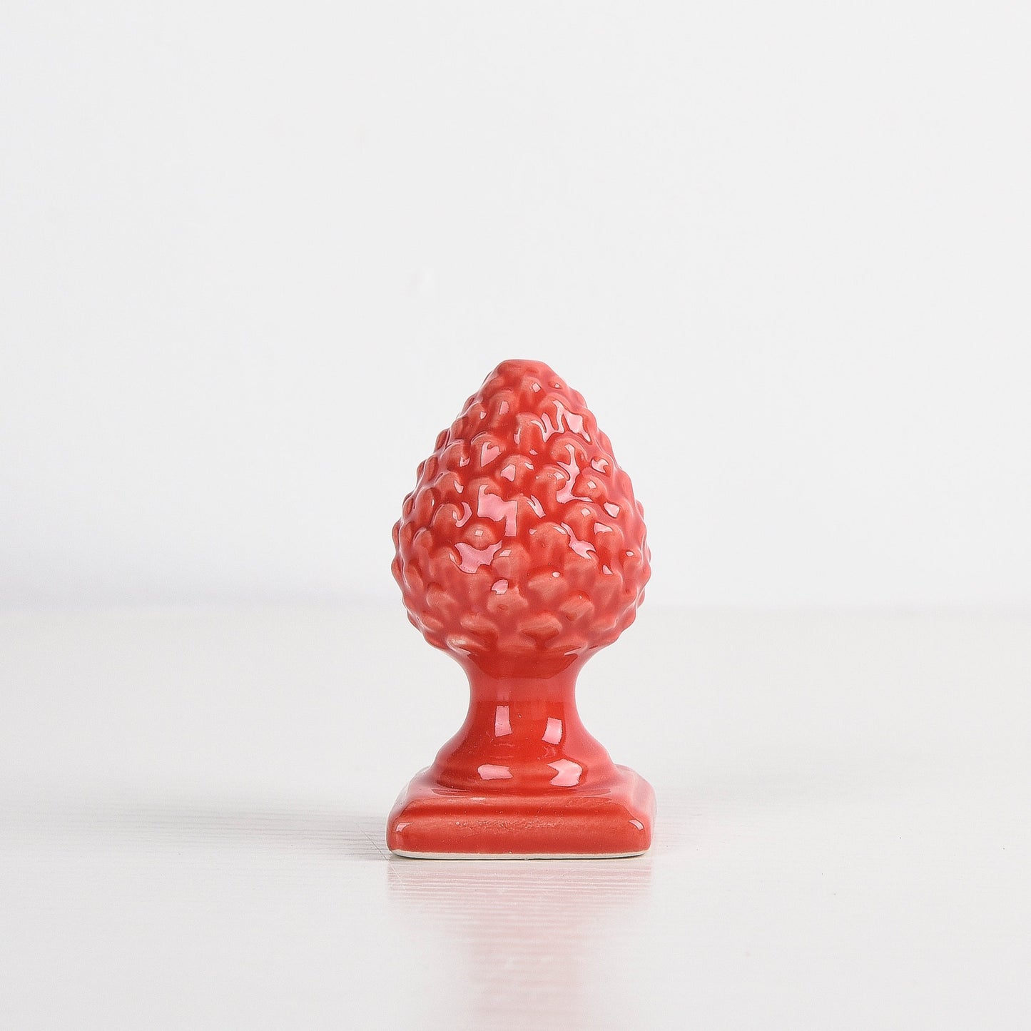 Pumo colori assortiti 4,5x4,5x7,5cm